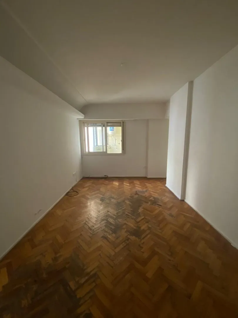 Departamento  En Alquiler En San Cristóbal, Capital Federal, Buenos Aires