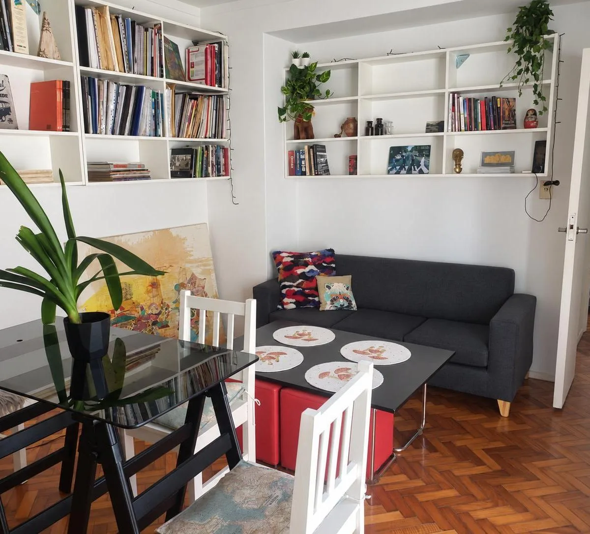 Departamento con 2 balcones amoblado