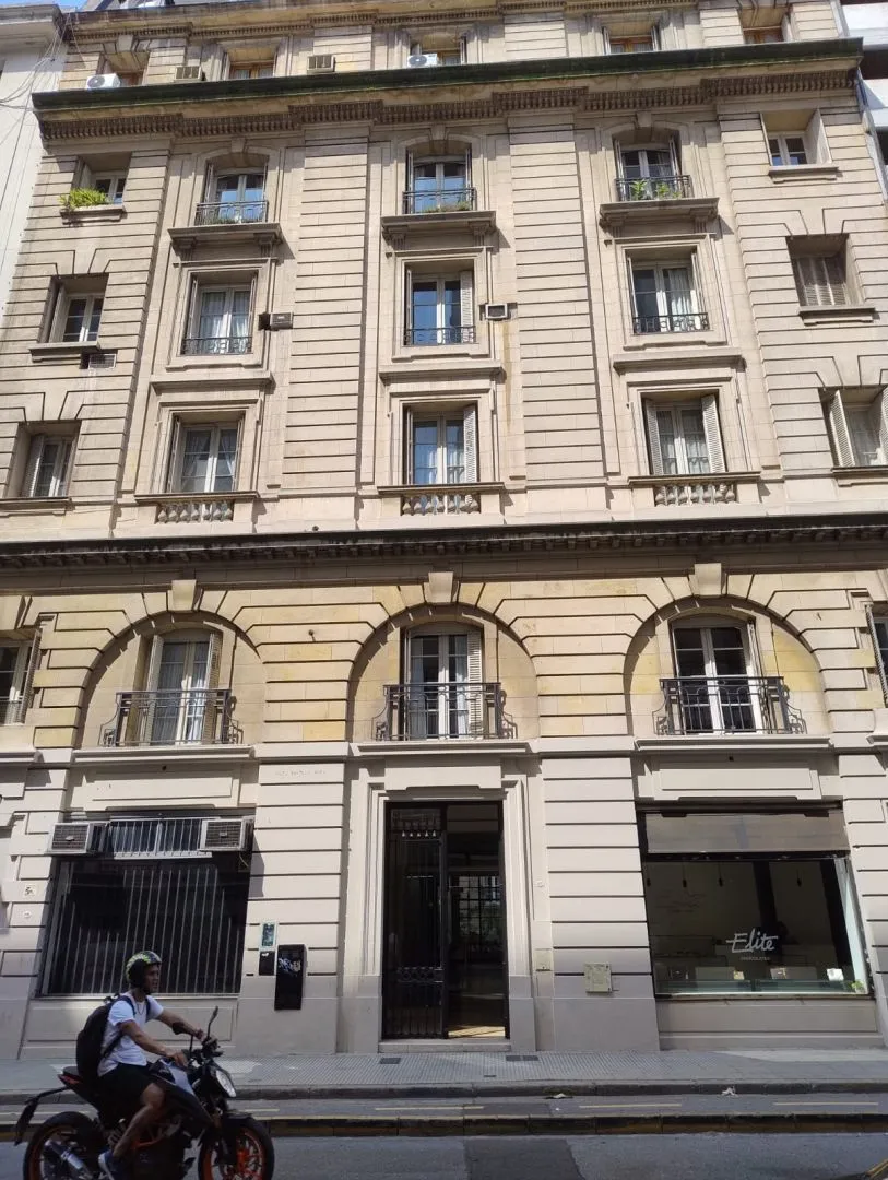 Semipiso with terrace and garden
