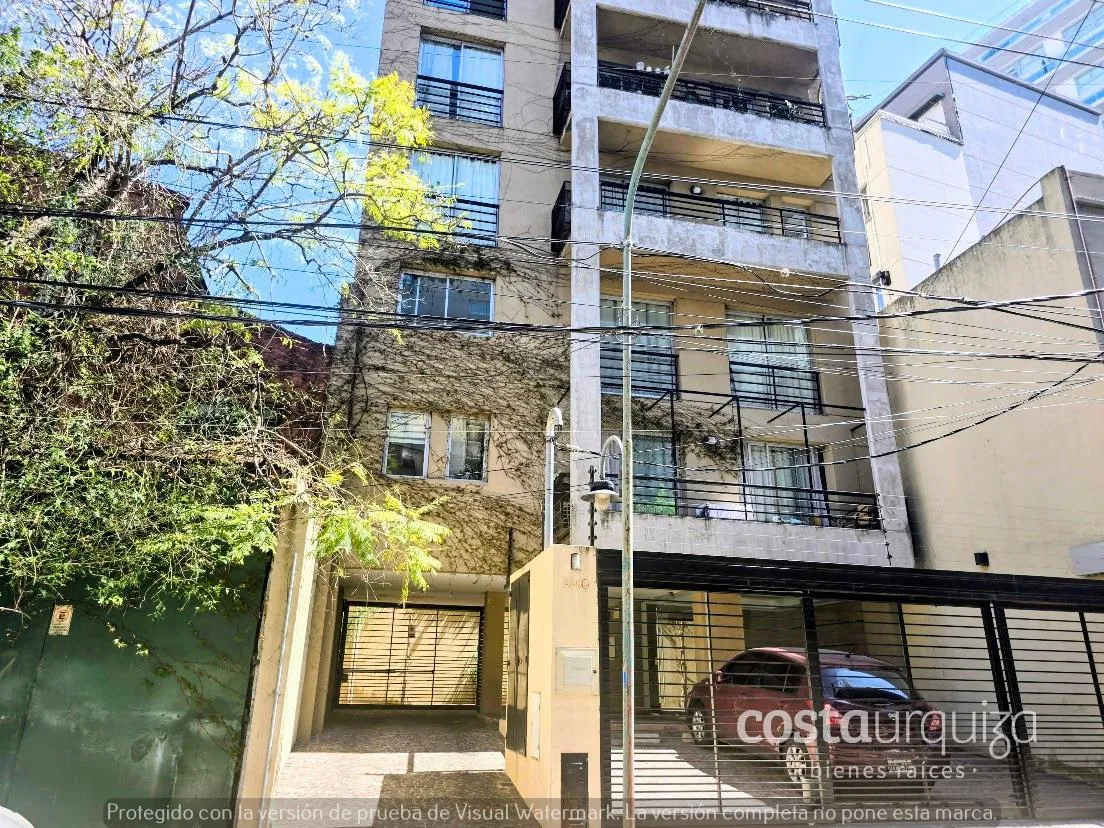 Duplex con balcón corrido