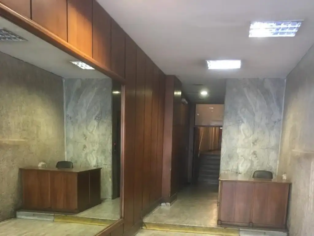 Planta baja con dos patios