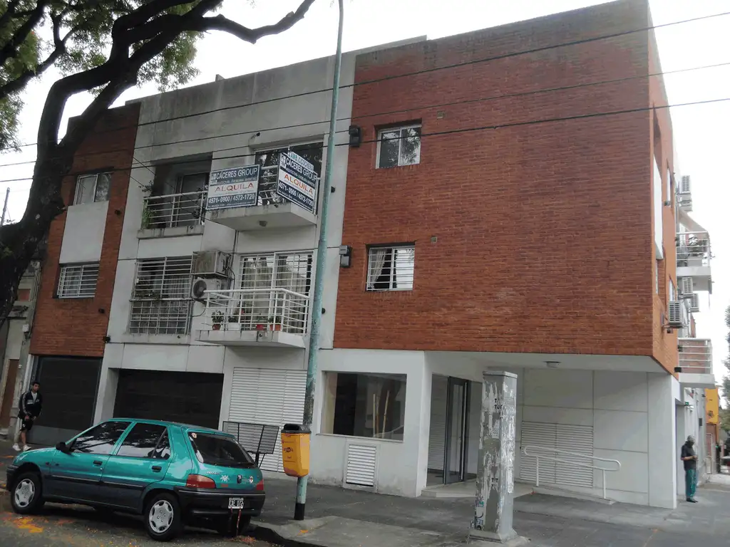Departamento 2 ambientes con cochera