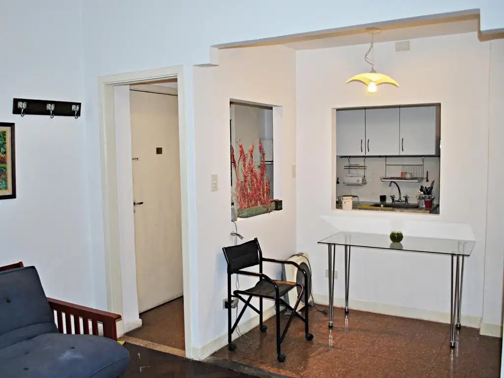 Departamento con dos patios