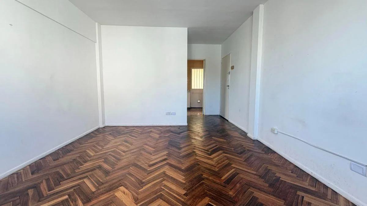Monoambiente con balcón en Palermo