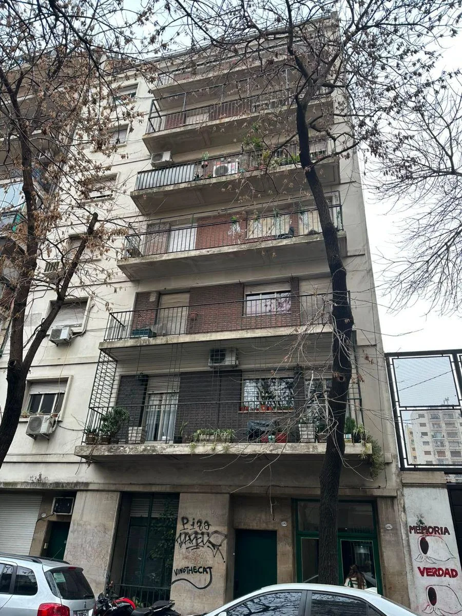 2 ambientes con cocina separada