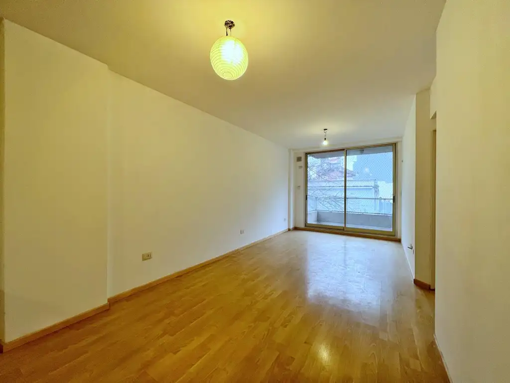 2 ambientes con balcón y pileta