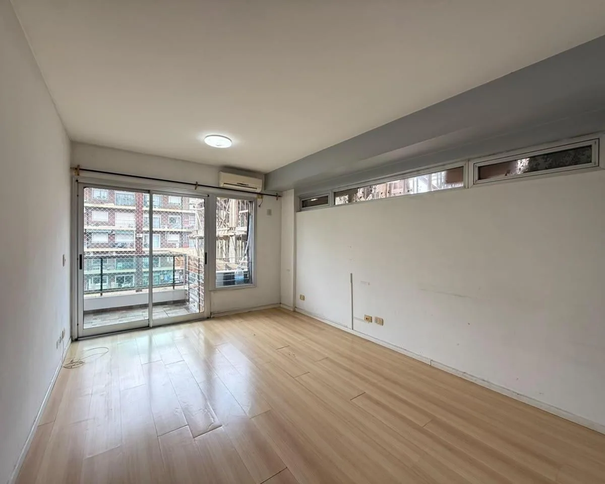 Departamento en Belgrano con balcón