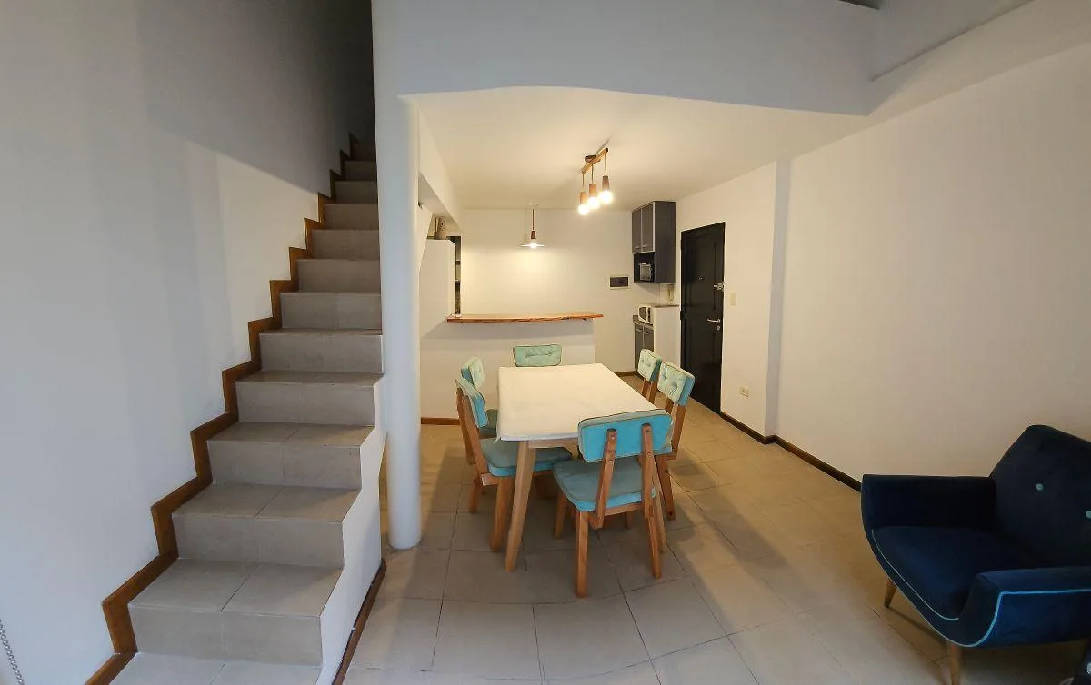 Loft amoblado con patio