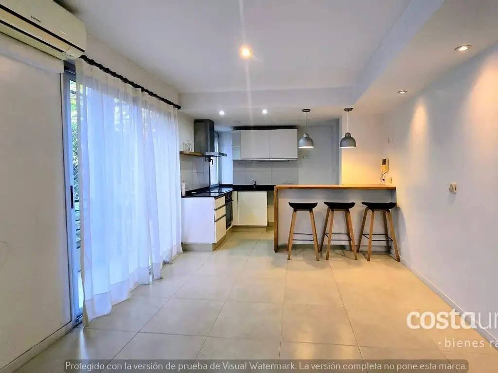 Apartamento com varanda 10 m²