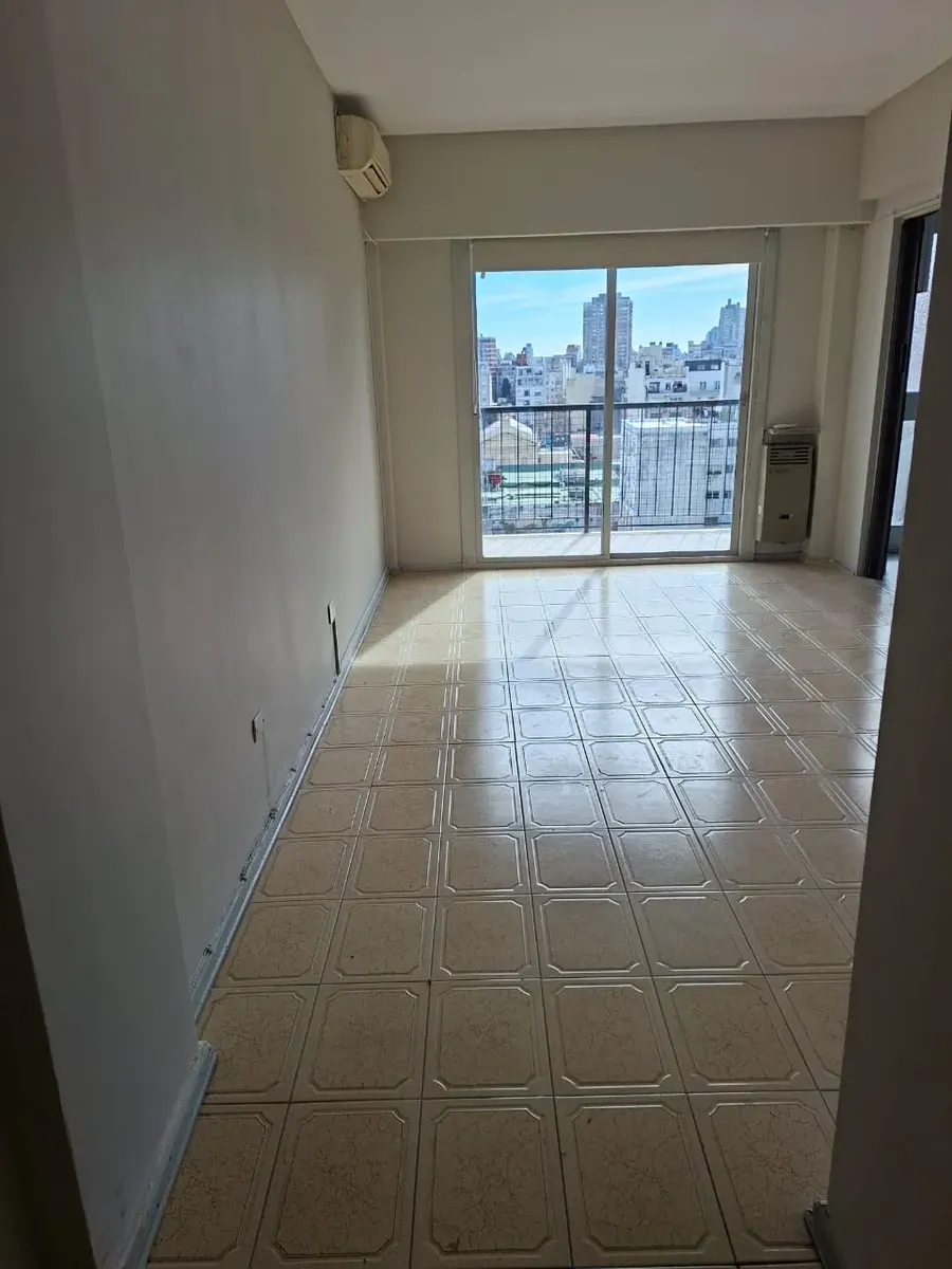 Studio with balcony and A/C