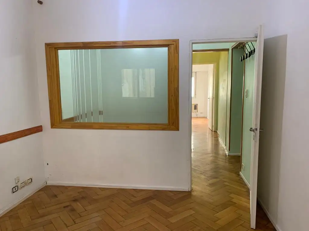 Departamento apto profesional en Microcentro