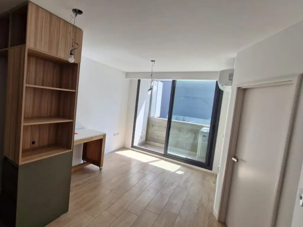 Núñez apartment with balcony