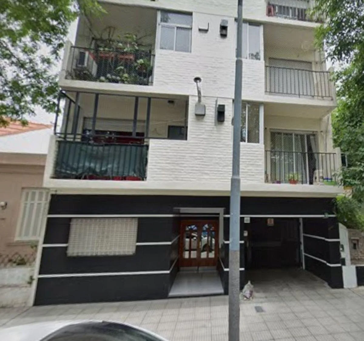 2 ambientes con balcón