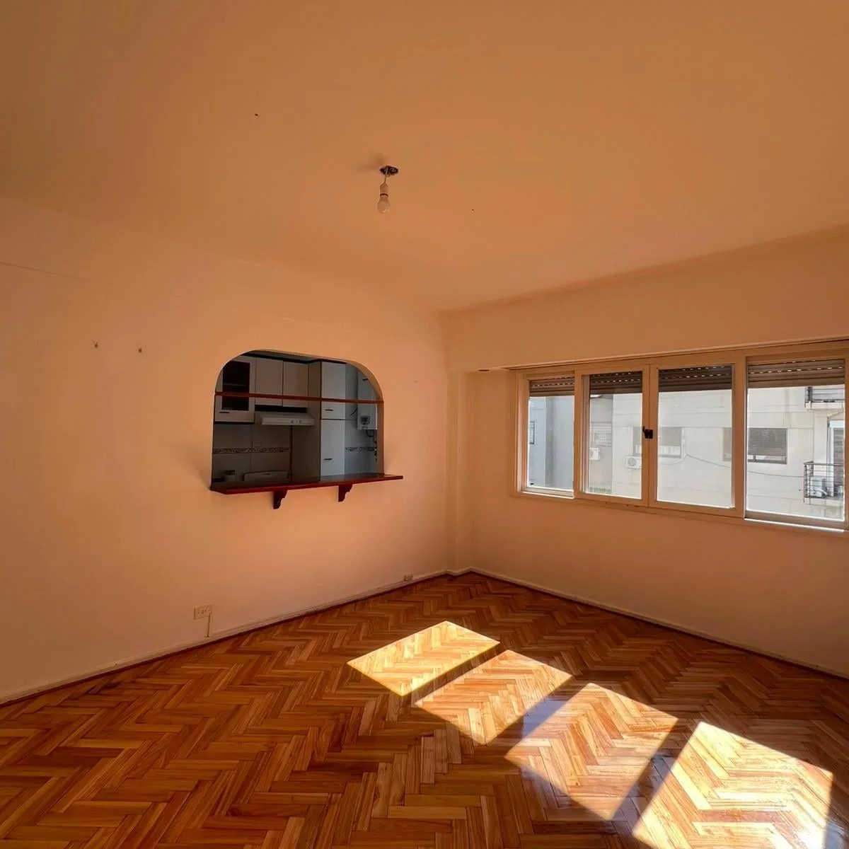 Departamento 2 ambientes con ascensor