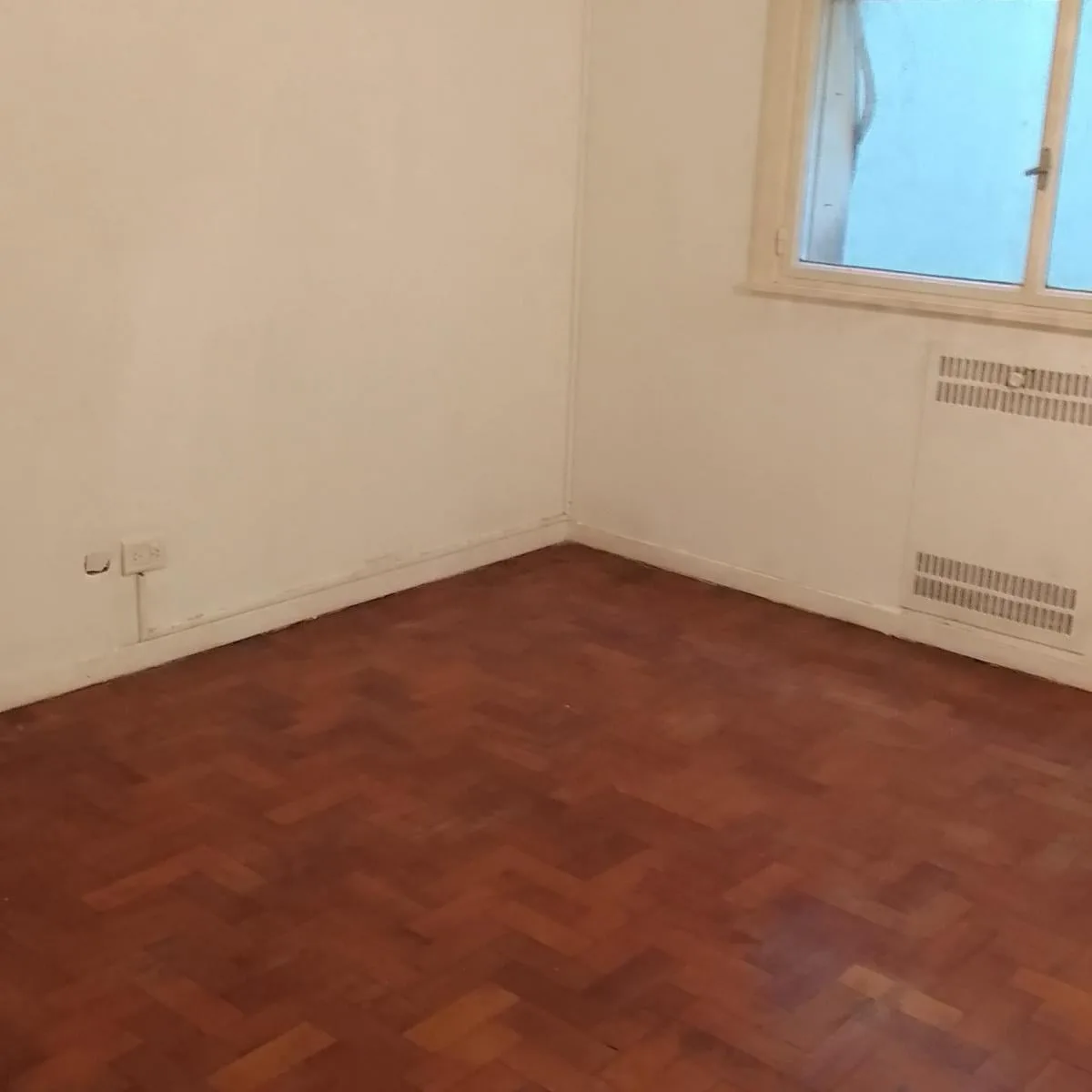 Departamento contrafrente 3 dormitorios