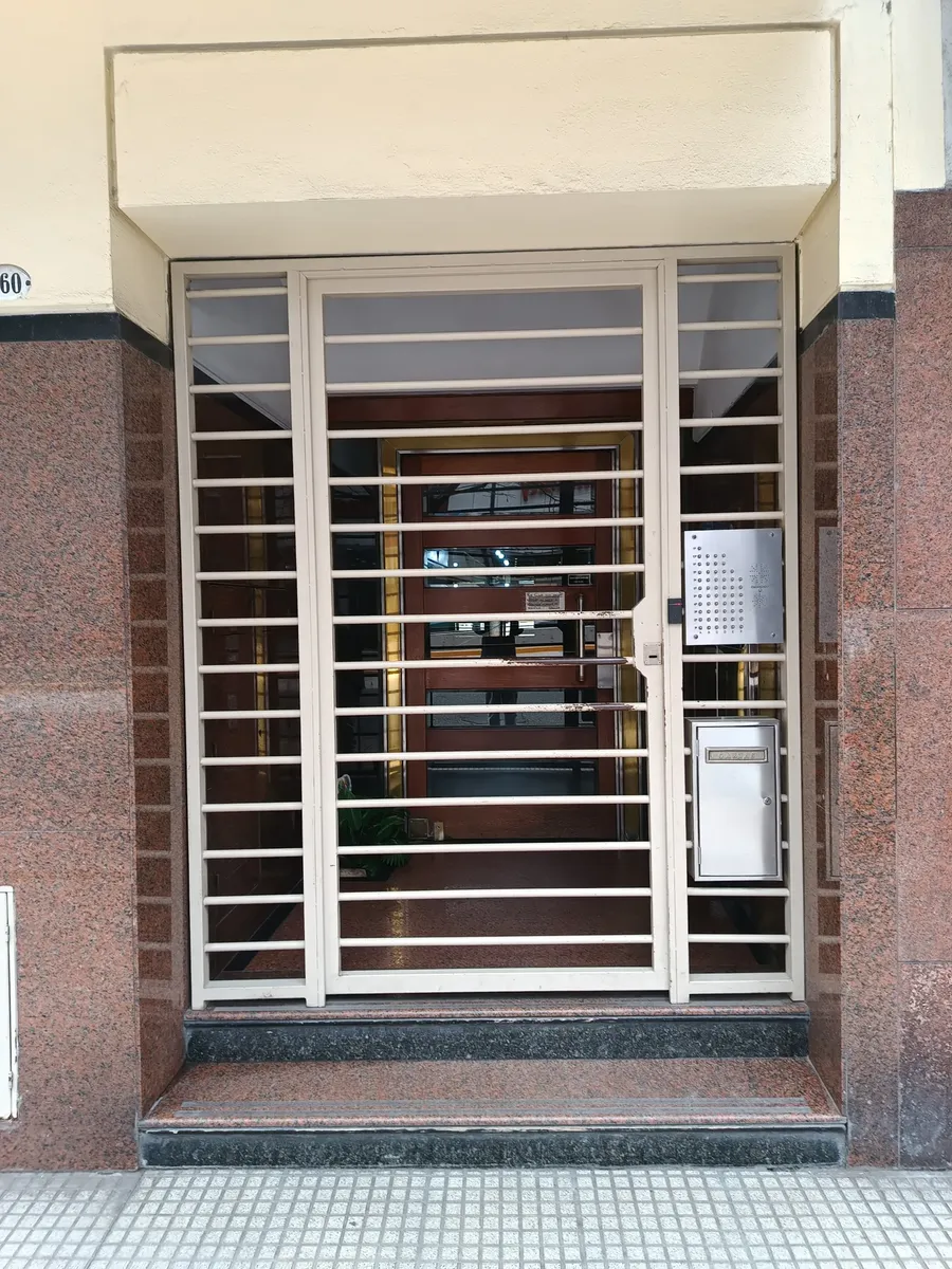 Снаружи