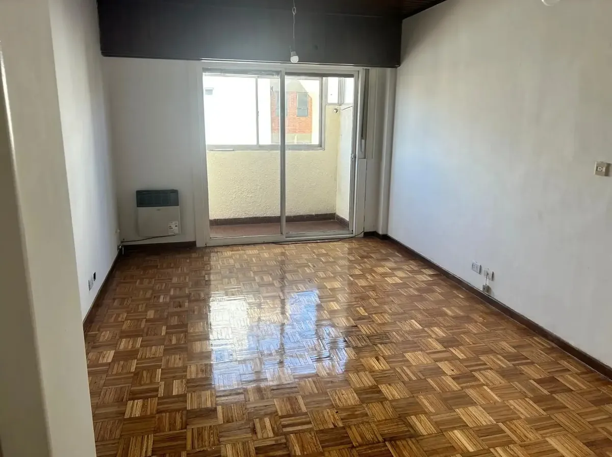 2 bedrooms with parking and balcony, Caballito