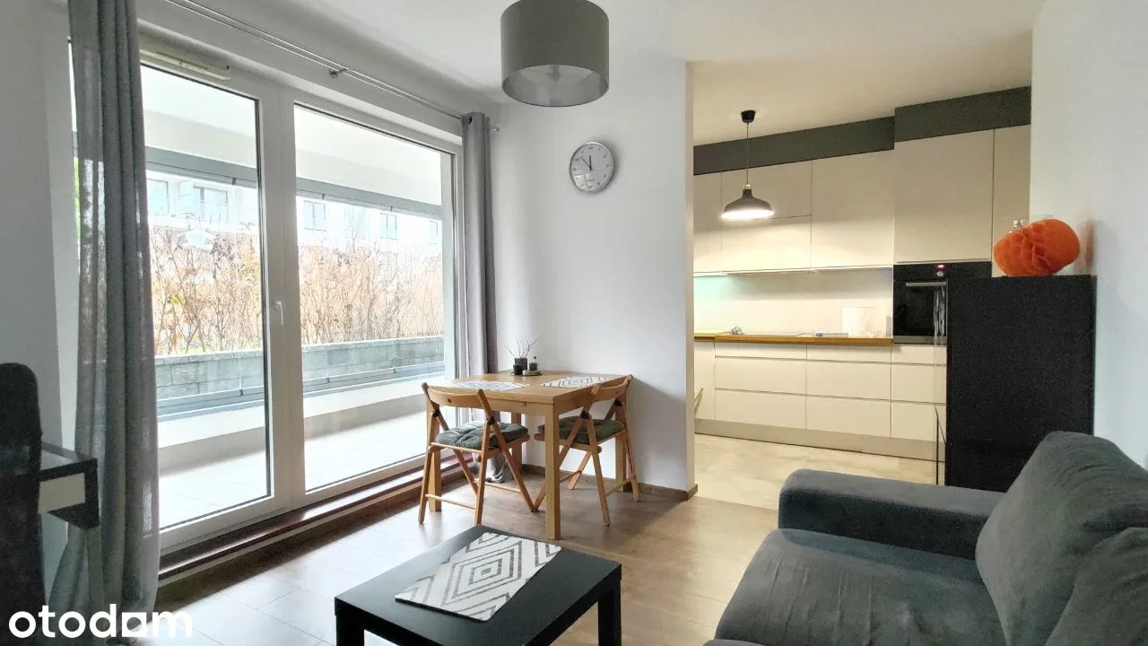 Parter 42 m², ogródek i loggia