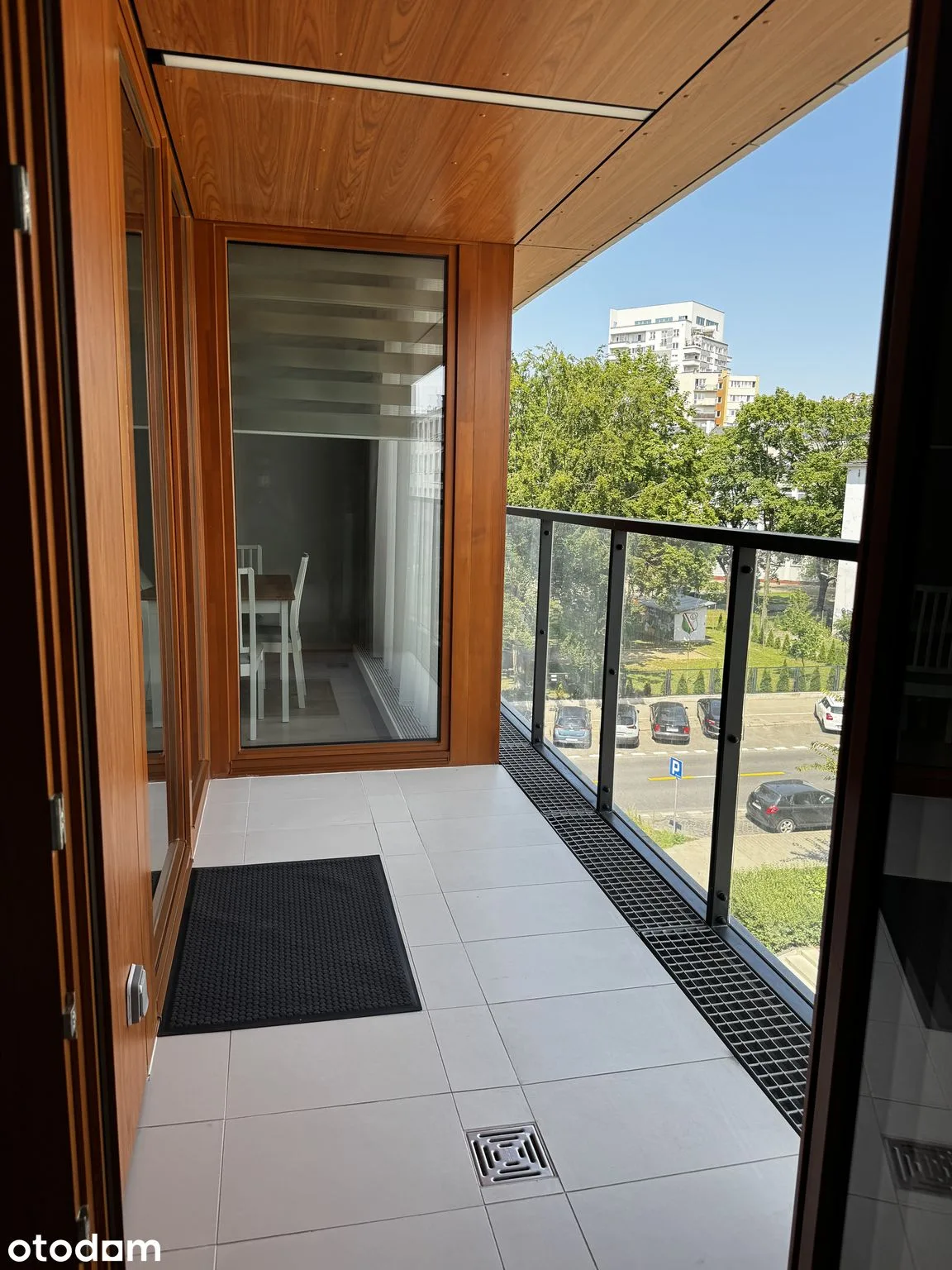 balcony