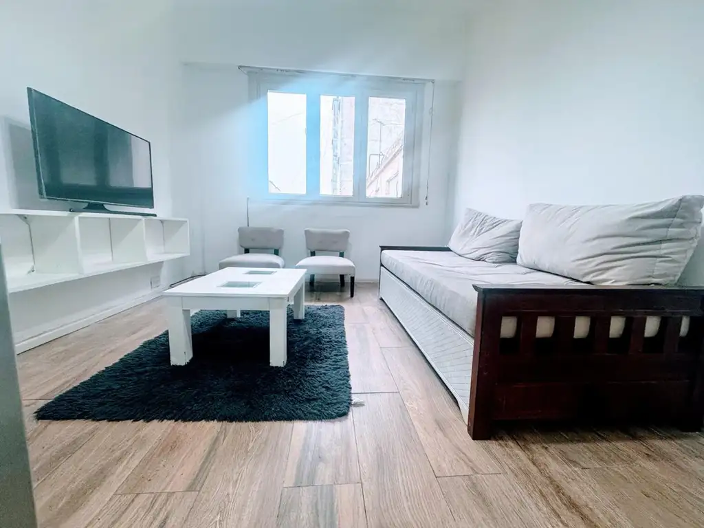 Departamento reciclado en Balvanera