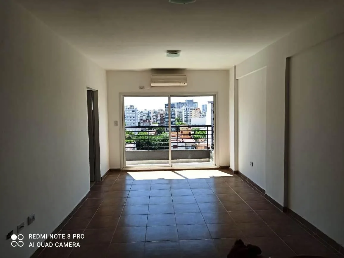 Studio with balcony and parking
