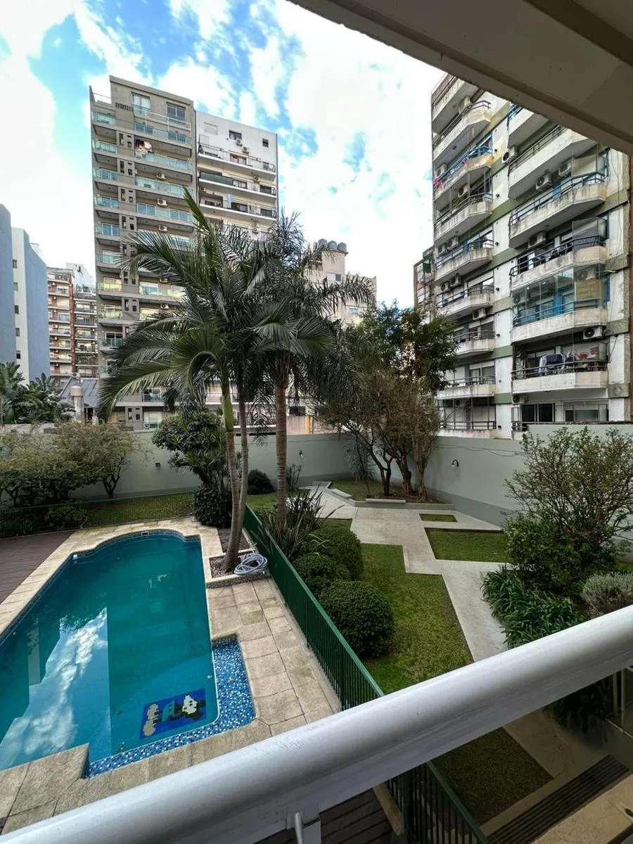 2 ambientes con vista al patio