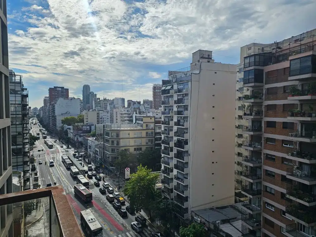Monoambiente divisible con balcón