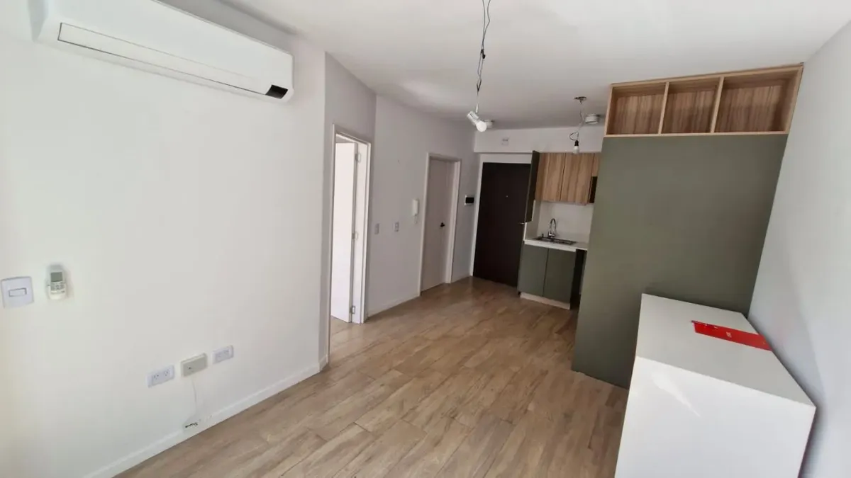 2BR with balcony in Núñez