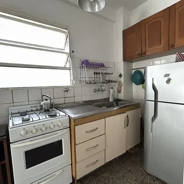 2 bedrooms with balcony and garden, Coghlan