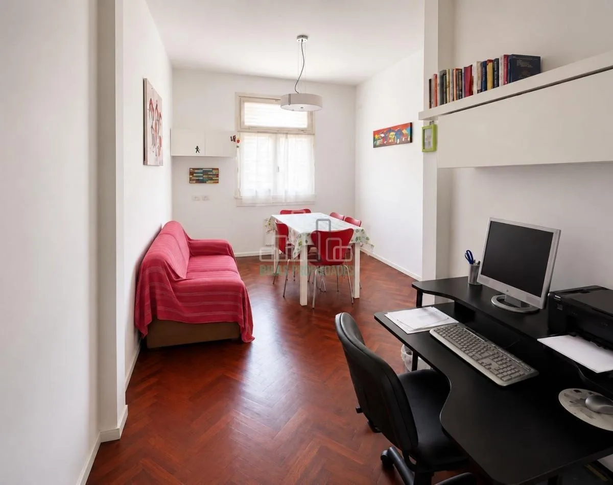 2 ambientes con terraza compartida