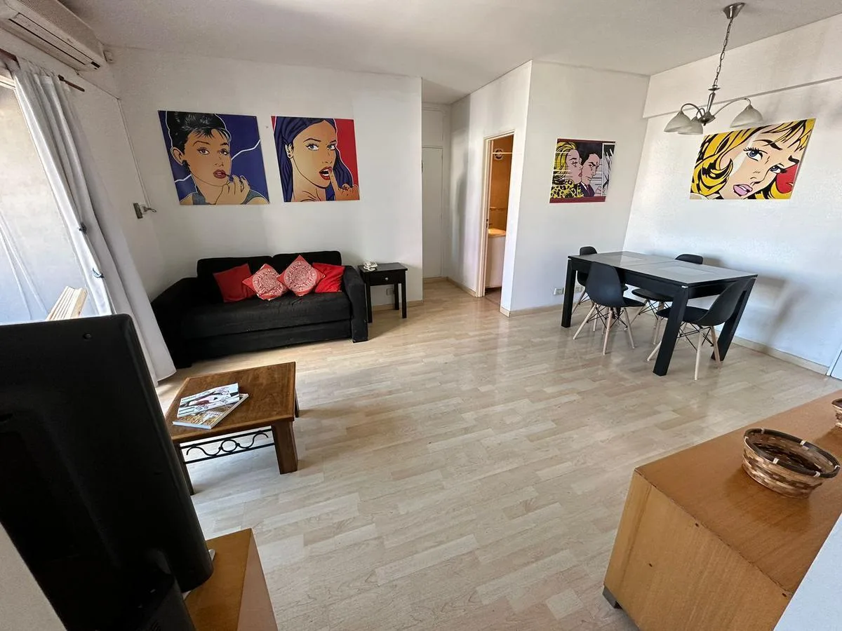 2 ambientes amoblado con balcón