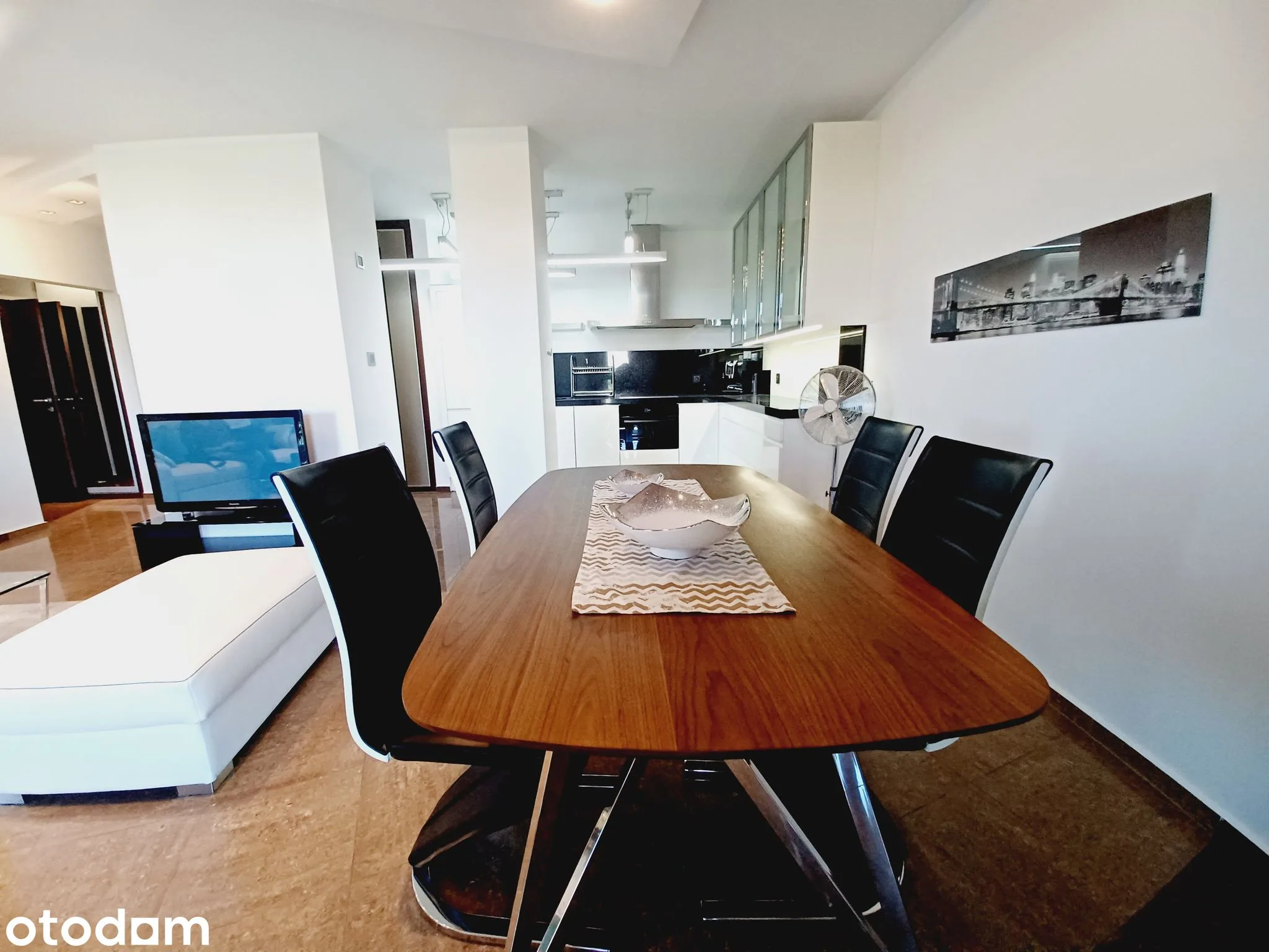 Apartament 64 m² 3 minuty od metra Dw. Gdański