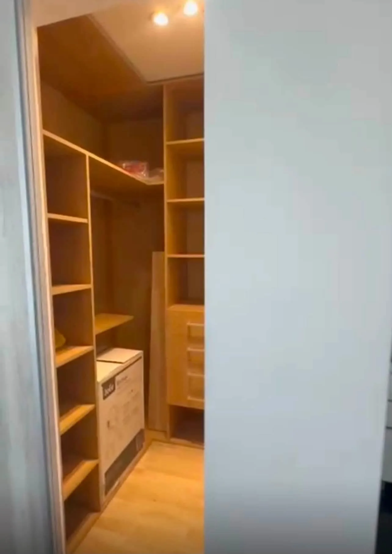 Monoambiente con balcón en Palermo