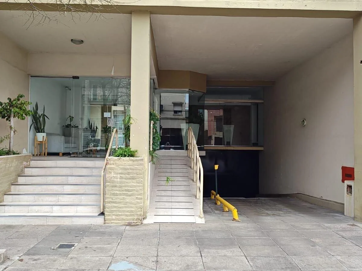 Loft con patio y pileta