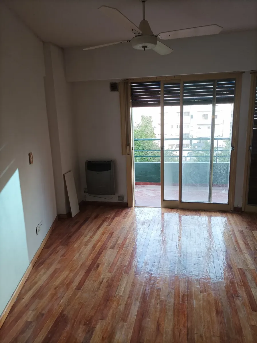 48 m² studio with balcony