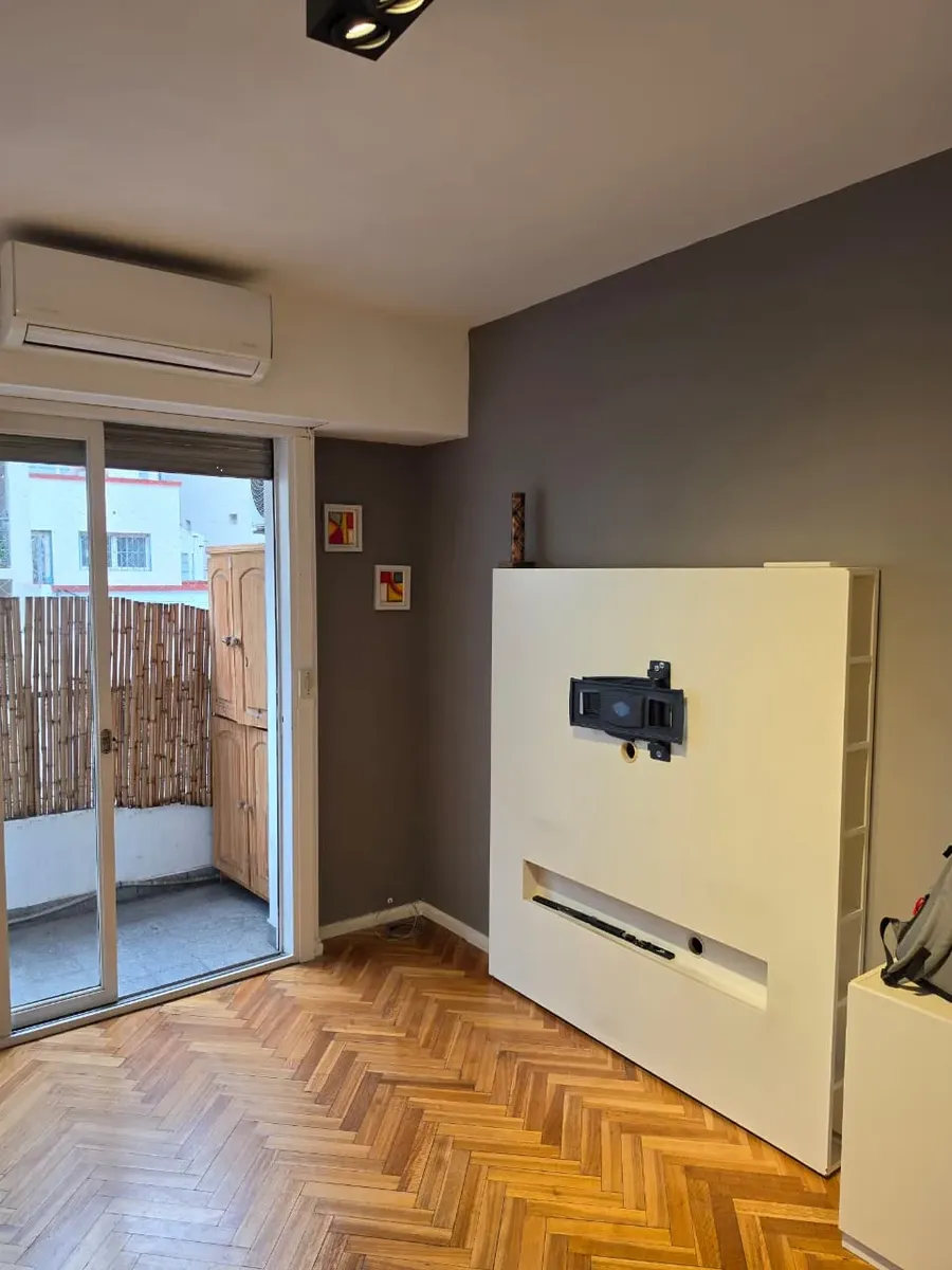 Apartment with balcony and parquet