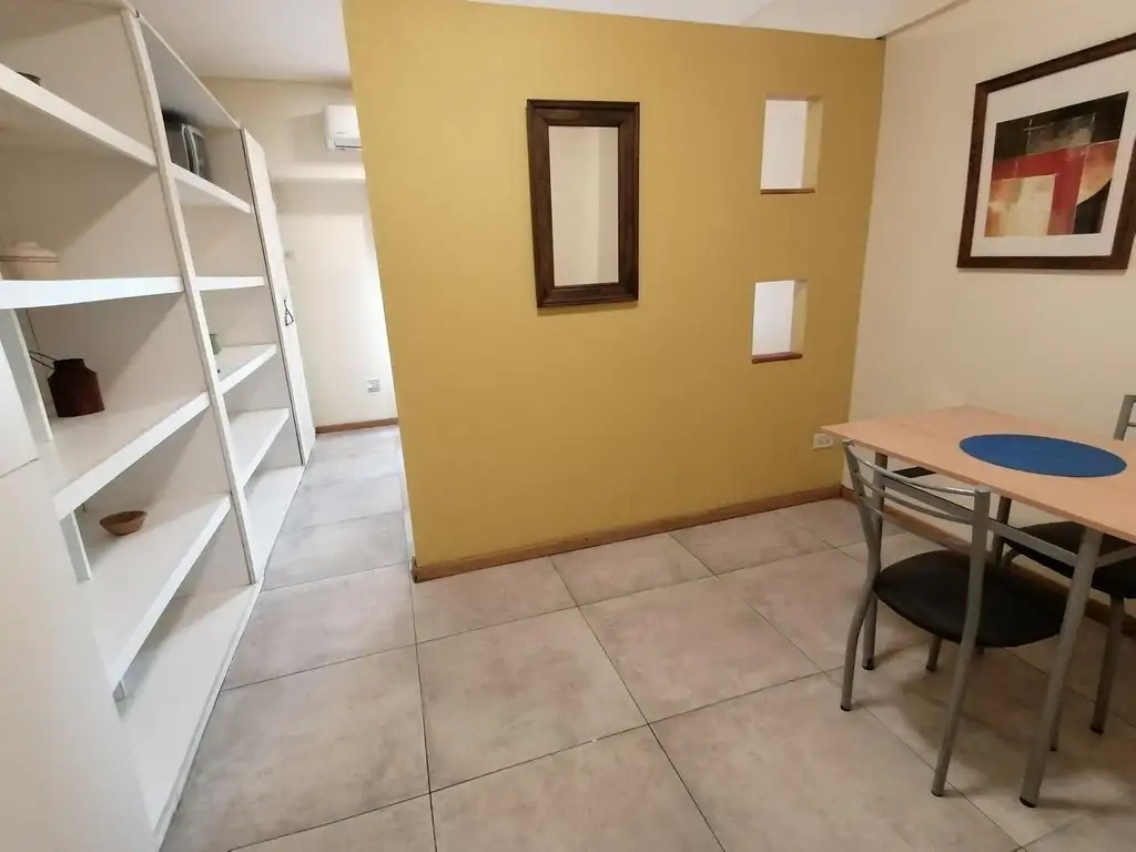 Monoambiente con cama matrimonial