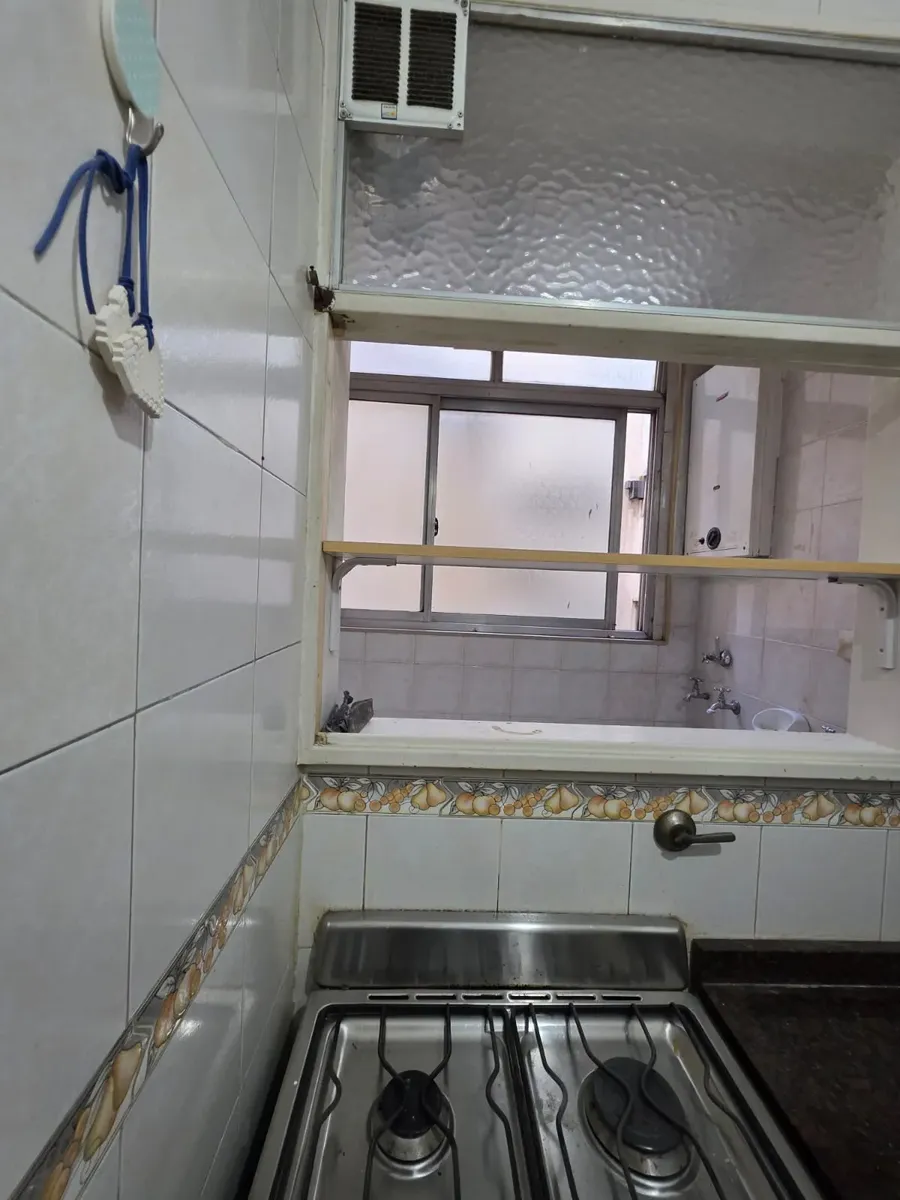 Imóvel: 1 quarto, Almagro