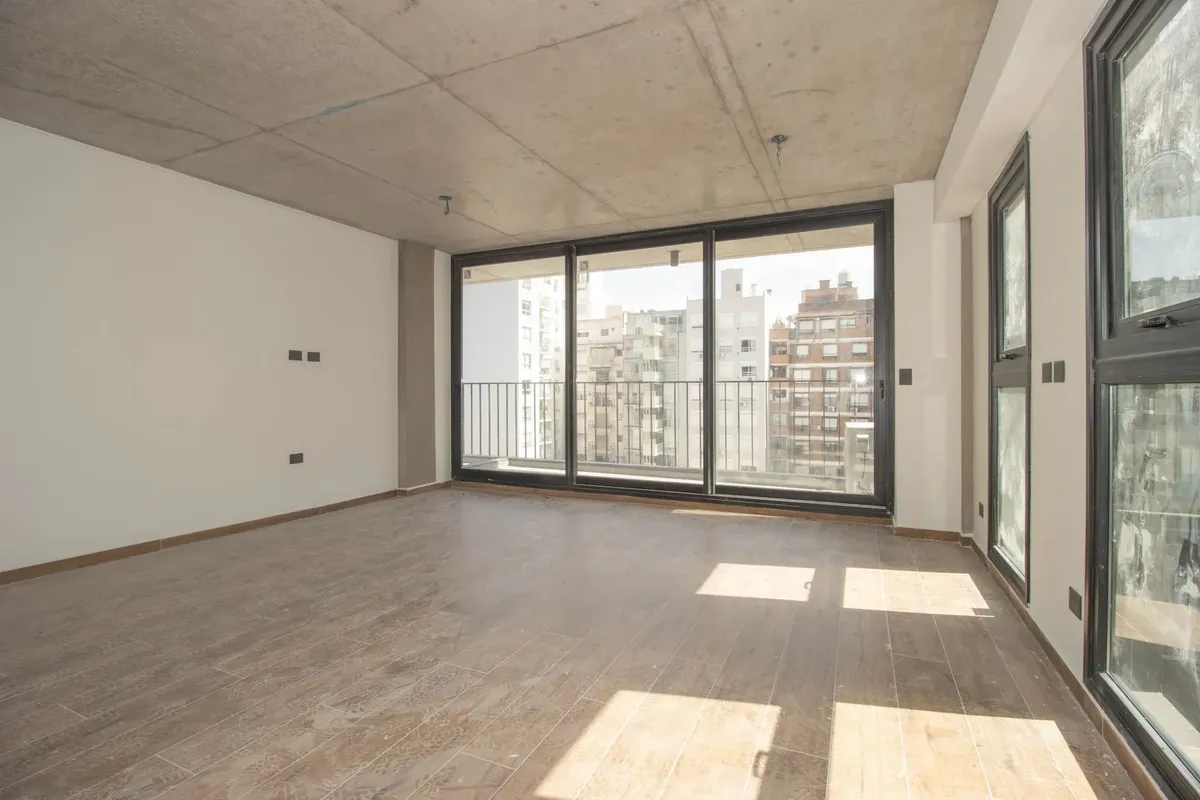 Loft a estrenar con balcón