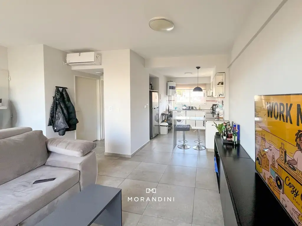 Apartment with balcony and parking