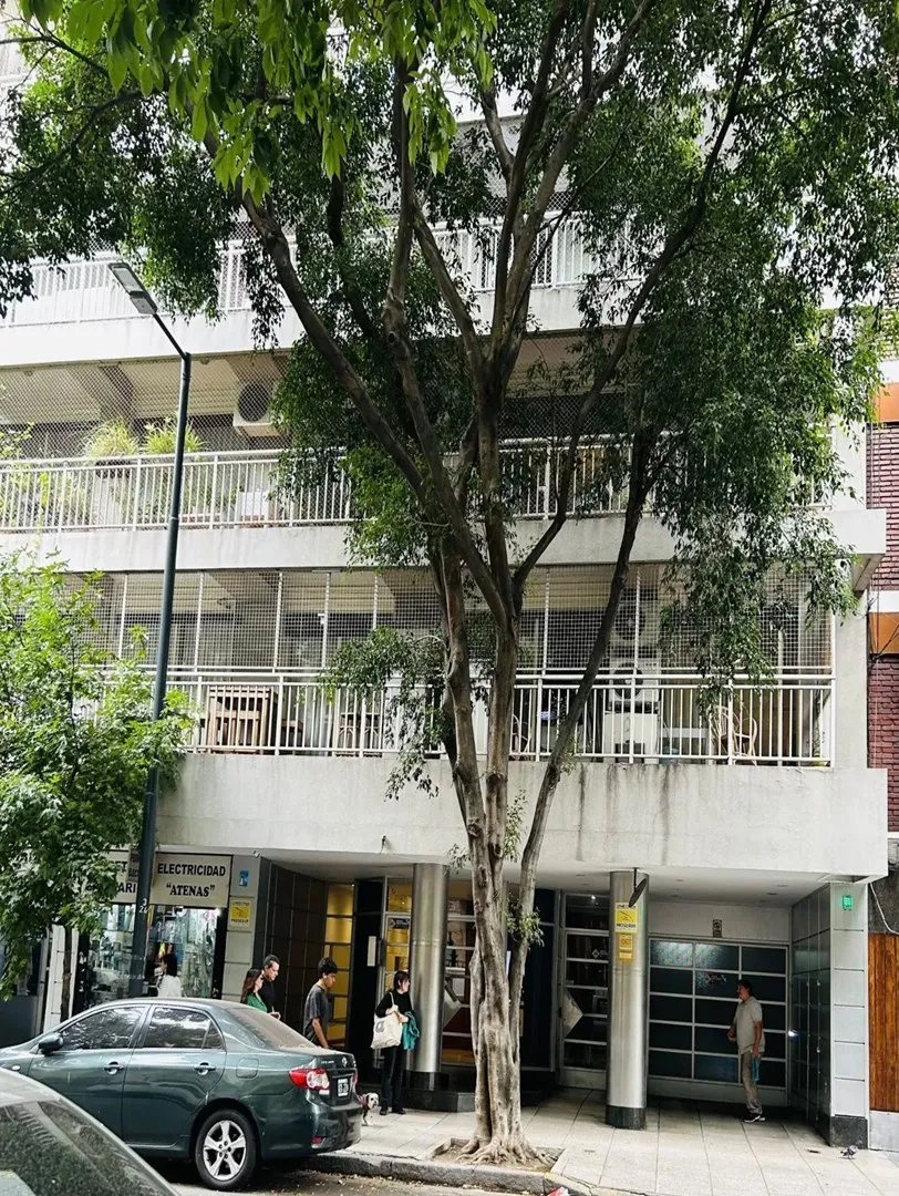 Monoambiente reciclado con cochera