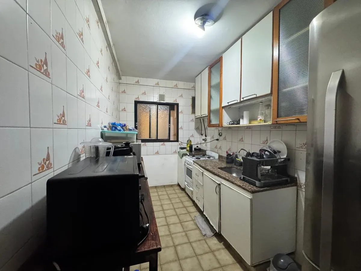 Первый этаж 2 комнаты с патио