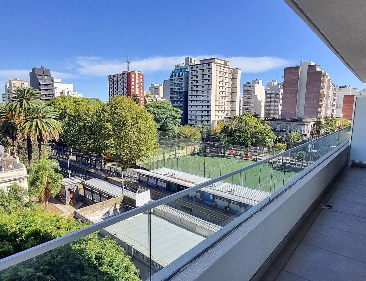 Monoambiente a estrenar con balcón aterrazado