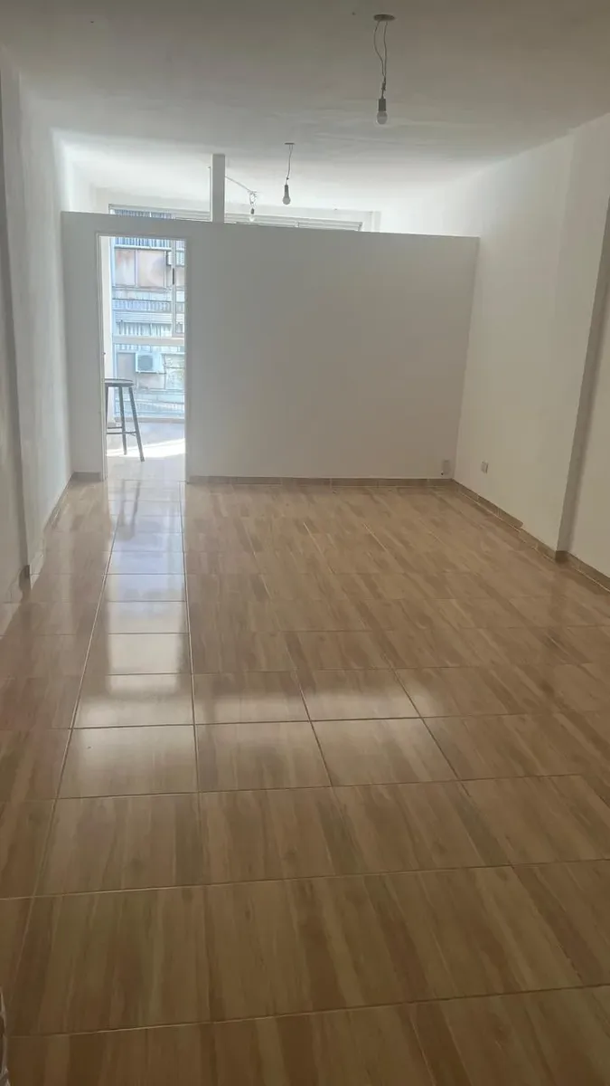 Front-facing apartment with AC