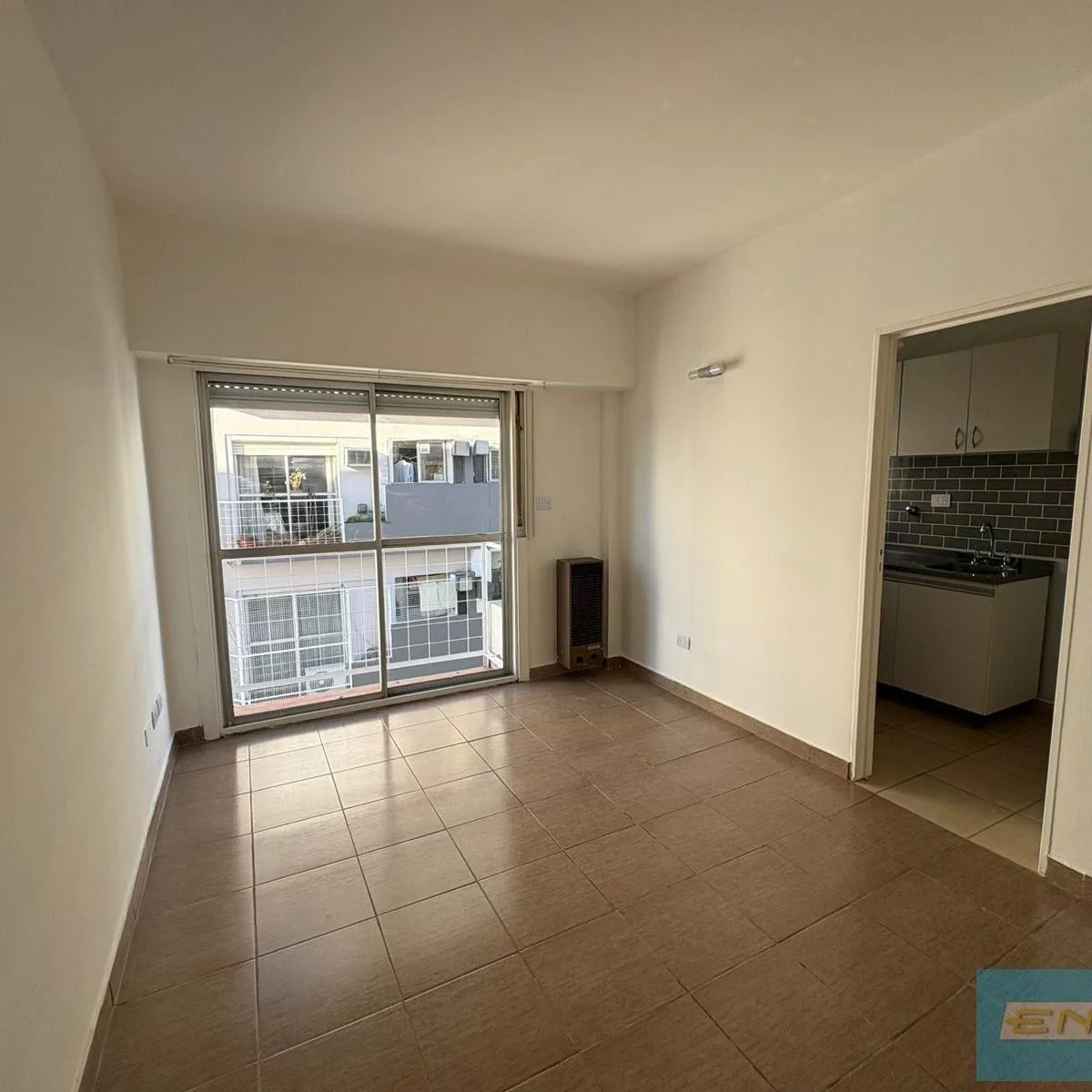 Departamento de 2 ambientes en Coghlan
