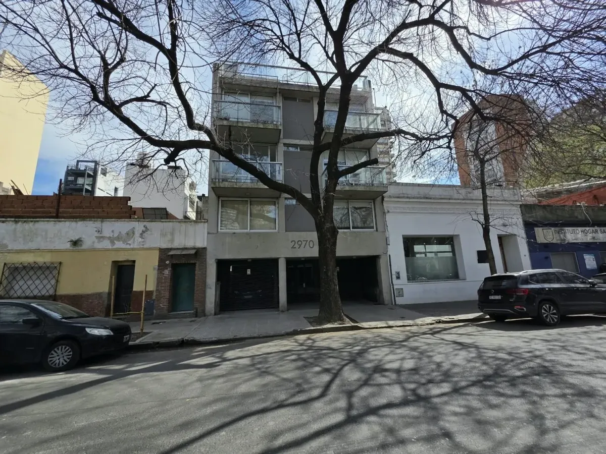 Divisible mini loft with balcony