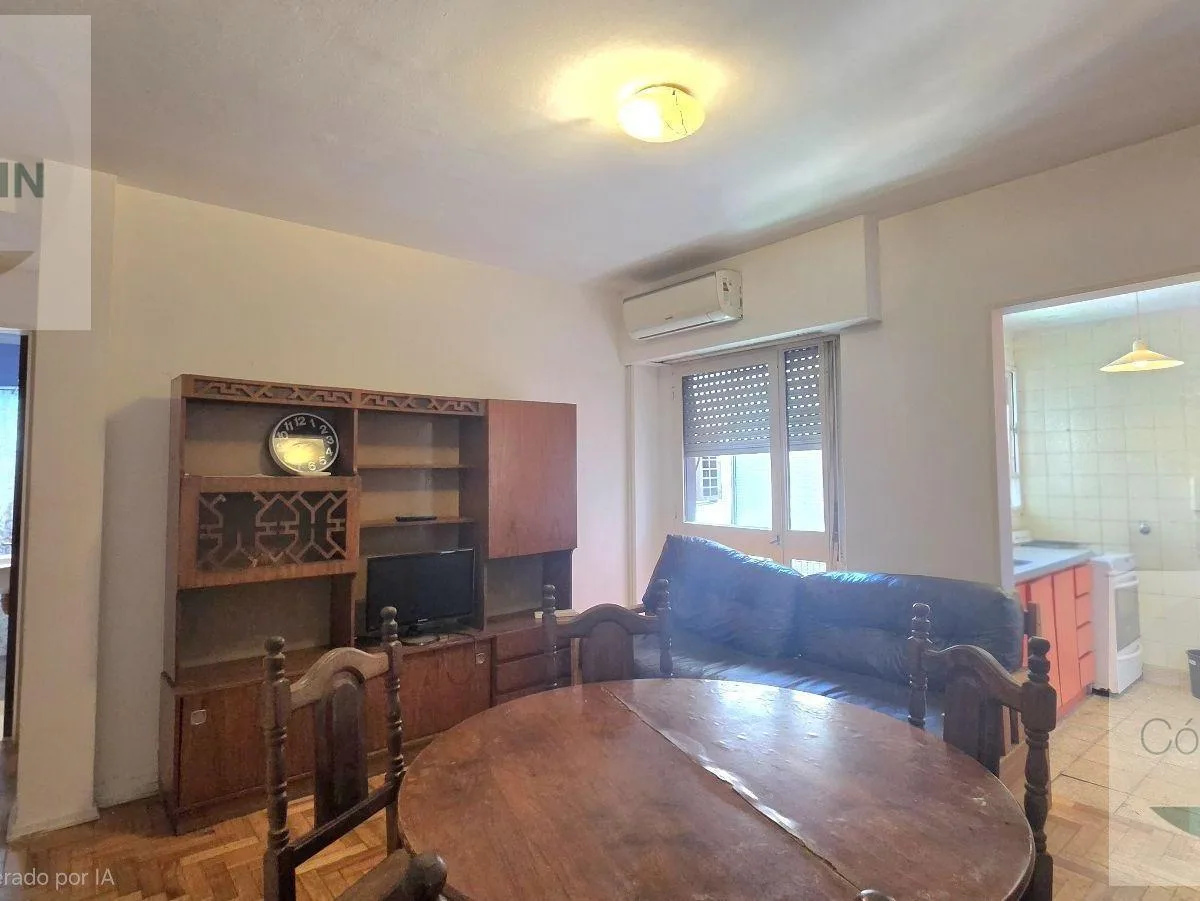 Departamento amoblado con balcón francés