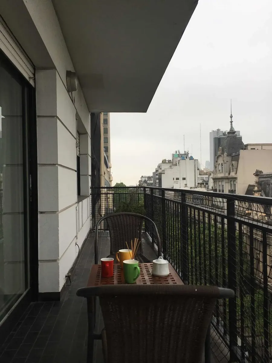 balcony