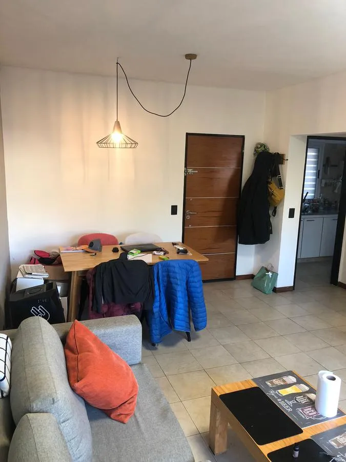 Departamento en Florida con balcón