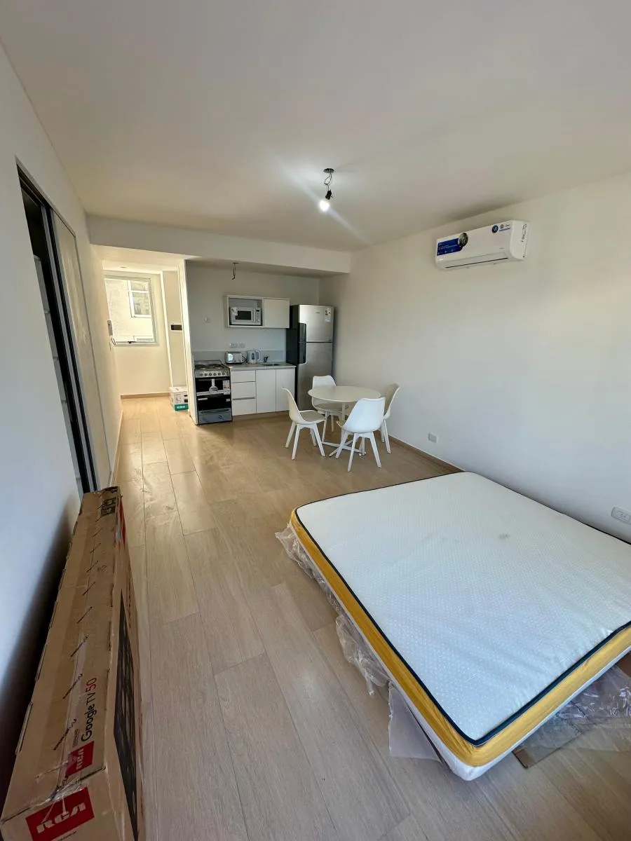 Alquiler De Monoambiente En Belgrano C/balcón Y Amenities